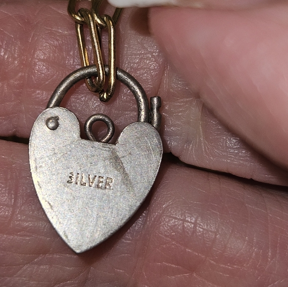 925 STERLING SILVER  LOCK CLOSURE  HEART LINK NECKLACE ❤️ PICS 📸 - Picture 2 of 5